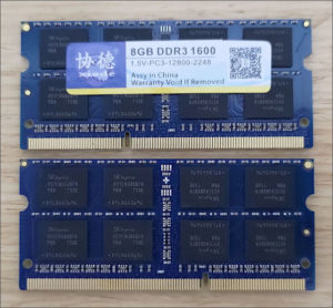 図4.DDR3-1666 8GB RAM表裏