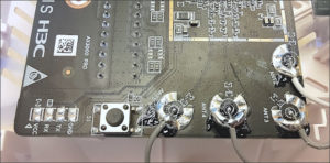 図11.基板端にシリアルパターン