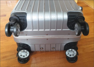 図10.互換キャスターへ換装完了