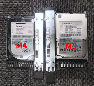 図03.新旧HDDキャディトレイ比較